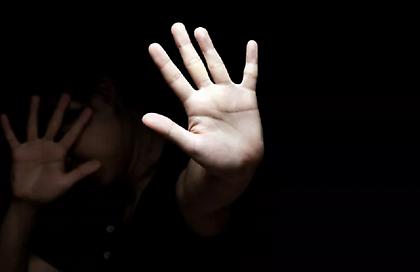 Φρίκη: Αύξηση 33% στις καταγγελίες για βιασμό και αποπλάνηση ανηλίκου το 2023 μόνο στην Αττική!
