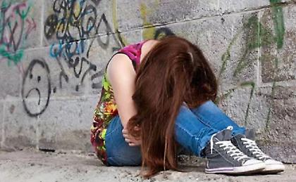 Συνελήφθησαν 13χρονη, 14χρονη και 16χρονη που επιτέθηκαν σε βάρος συνομήλικής τους στο Περιστέρι