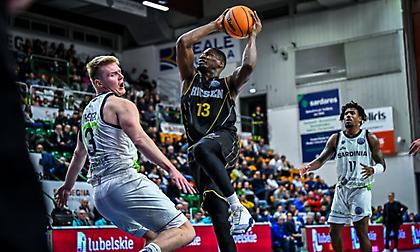 Όμιλος AEK Betsson BC: Διέσυρε τη Σάσαρι στην Ιταλία και έκανε μεγάλο βήμα πρόκρισης η Λούντβιγκσμπουργκ