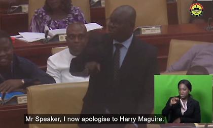 «Θα τα πούμε στο Ολντ Τράφορντ»: Απολογία από τον Γκανέζο πολιτικό που είχε... γλεντήσει τον Μαγκουάιρ