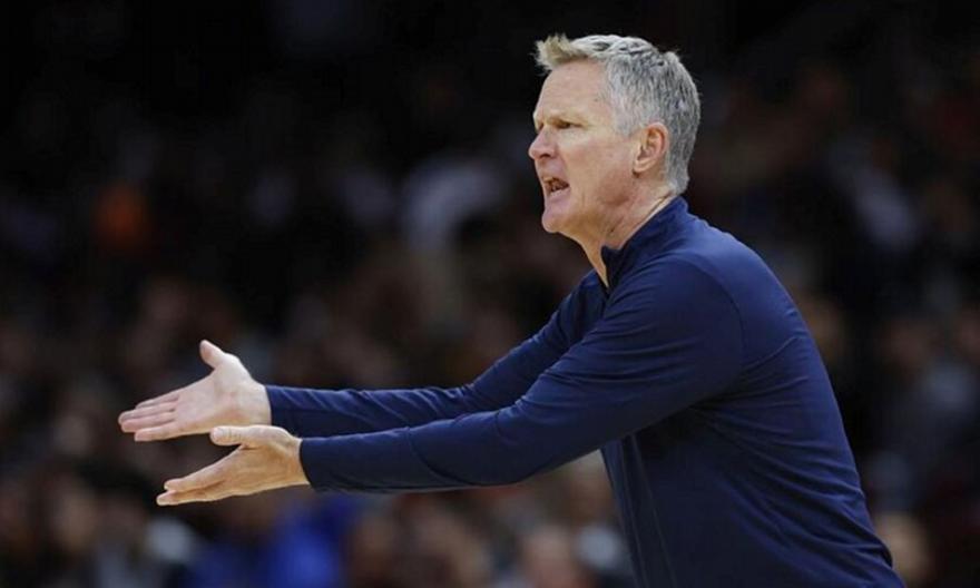 Νευρίασε με το γήπεδο των Σανς ο Κερ: «Είναι σαν techno club»