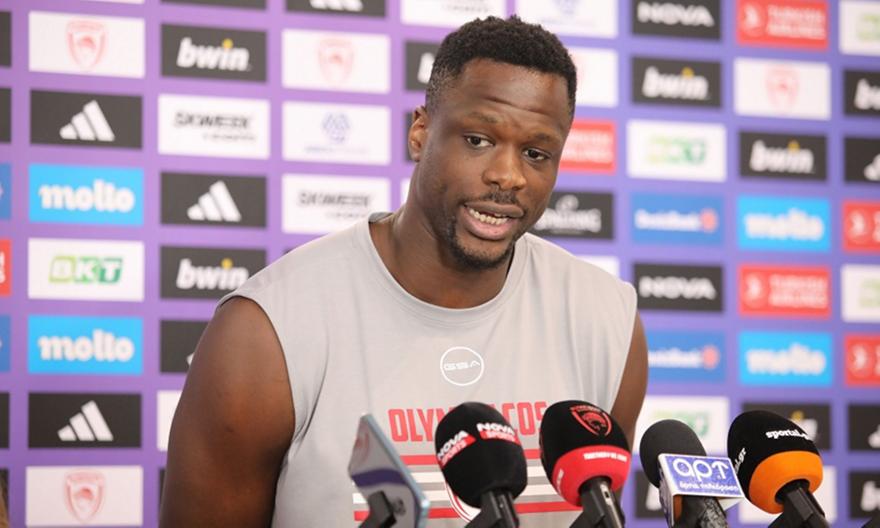 Φαλ: «Θα είμαι πιο φρέσκος μετά την επιστροφή του Μιλουτίνοφ»