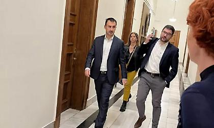 Αποχώρησε από τον ΣΥΡΙΖΑ η ομάδα Αχτσιόγλου - Ανεξαρτητοποιούνται εννέα βουλευτές