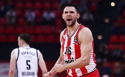 Ένα γεμάτο ΣΕΦ, μια παλιόφιλη και ένας Παπανικολάου με Super Ενισχυμένη απόδοση!