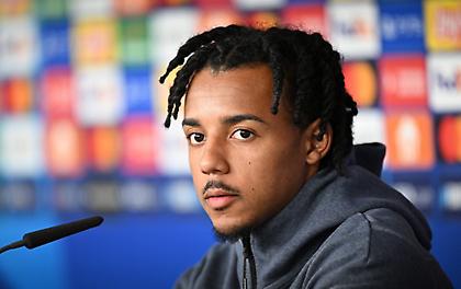 Η δήλωση Κουντέ για το γεμάτο αγώνες καλεντάρι και η… στήριξη του Λεάο!