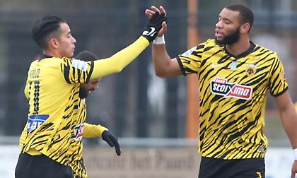 Χωρίς Αραούχο και Μουκουντί η αποστολή της ΑΕΚ για τον ΠΑΣ Γιάννινα