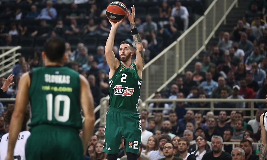 Τρελαμένος ο Βιλντόσα - Έντυσε τον σκύλο του με την εμφάνιση του Παναθηναϊκού AKTOR