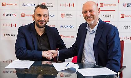 Παραμένει στον πάγκο της Τσεχίας ο Αθανασόπουλος