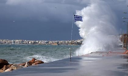 Κακοκαιρία: Ξεπέρασε τα 160 χιλιόμετρα η μέγιστη ριπή ανέμου
