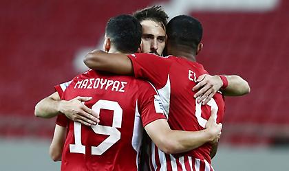 Δίχως… ανάσα φουλάρει για τον «τελικό» με Φράιμπουργκ ο Ολυμπιακός