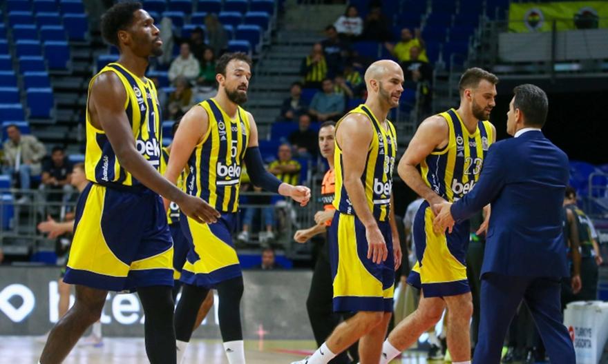 Φενέρμπαχτσε-Πέτκιμσπορ 96-85