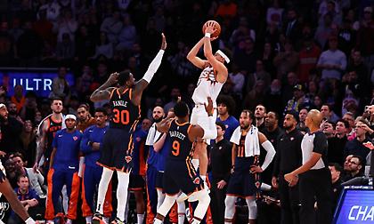 Τριπλός Γιάννης στο Top 10, αλλά πρώτος ο Μπούκερ