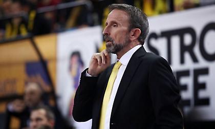 Αποθεώνει Πλάθα και ΑΕΚ το BCL: «Θα του δίναμε το βραβείο του μήνα αν υπήρχε»