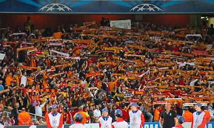 Οι οργανωμένοι της Γαλατασαράι… απαγορεύουν τα social media στις εξέδρες την ώρα του ματς με Μαν. Γιουνάιτεντ!