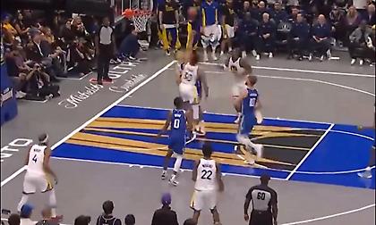 Τρομερός Βεζένκοφ, έριξε τάπα στον Κάρι