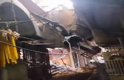 Έκρηξη ισοπέδωσε πέντε σπίτια σε συνοικία της Βομβάης στην Ινδία - Τουλάχιστον 11 τραυματίες
