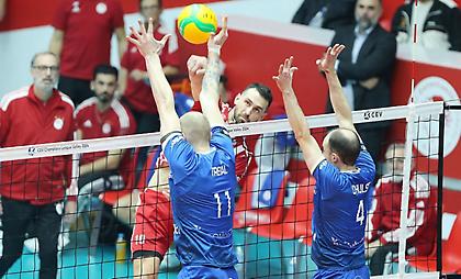 Την… έσπασε στον Ολυμπιακό η Ροζελάρε