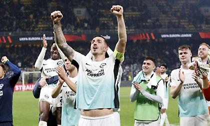 Επικό σχόλιο της βρετανικής Sun - «Η Μπράιτον κόντρα στην ΑΕΚ έκανε την πιο κραυγαλέα ληστεία μετά από αυτή του Έλγιν»