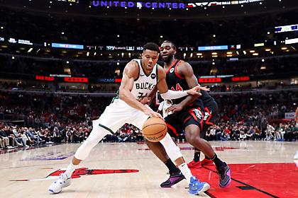 Η… μοναχική εμφάνιση του Γιάννη στο Σικάγο