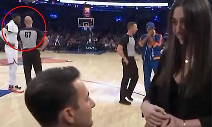 Ο Ραντλ τσακωνόταν με τον διαιτητή την στιγμή που τύπος έκανε πρόταση γάμου στο παρκέ!