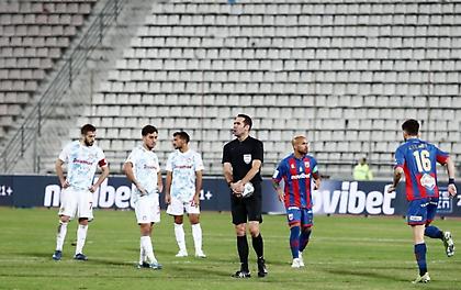 Νικολακόπουλος: «Τίναξαν το παιχνίδι στον αέρα διαιτησία και αστυνομία»