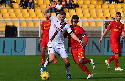 Δεν αρκούσε η φαουλάρα του Λυκογιάννη στην Μπολόνια, πήρε βαθμό η Λέτσε με πέναλτι κερδισμένο από τον πορτιέρε Φαλκόνε!