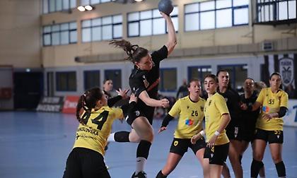 Άνετη επικράτηση για τον ΠΑΟΚ στο ντέρμπι «δικεφάλων» στο χάντμπολ γυναικών