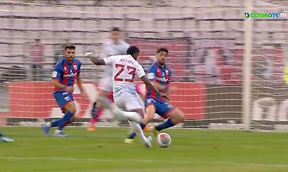 Ο Σιέλης μπλόκαρε με προβολή το σουτ του Ροντινέι