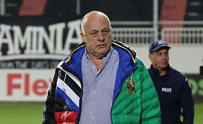 Μπέος: «Δεν τιμά την Αστυνομία η αδυναμία της να αντιμετωπίσει μια χούφτα φανατικών»