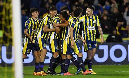 Σοκ στην Ροσάριο Σεντράλ: Μαζική δηλητηρίαση ποδοσφαιριστών μετά το ματς με την Ρασίνγκ!