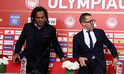 Η παρουσίαση των Άλβες και Καρβαλιάλ από τον Ολυμπιακό