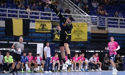 Φινάλε με ήττα για ΑΕΚ