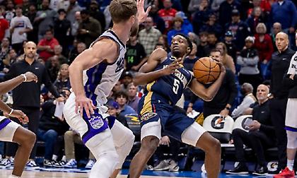 Άλωσαν το Σακραμέντο κι άφησαν εκτός Final 4 τους Κινγκς οι Πέλικανς-Άποντος ο Βεζένκοφ