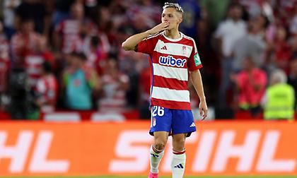 Μια «ανάσα» από το να κλείσει το μεγάλο αστέρι της Γρανάδα η Μπάγερν Μονάχου!