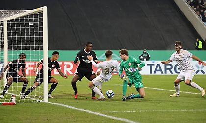 Απίθανη Ζααρμπρίκεν, τέζαρε και τη φιναλίστ Άιντραχτ μετά την Μπάγερν Μονάχου!