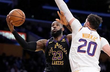 Οι Λέικερς πήραν το «θρίλερ» με τους Σανς και φεύγουν για Λας Βέγκας!