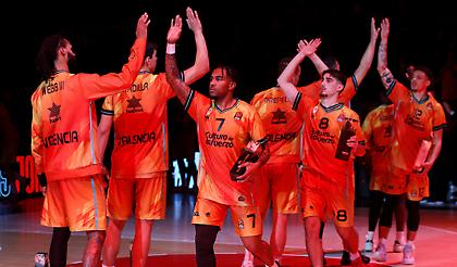 Βαλένθια-Ερυθρός Αστέρας