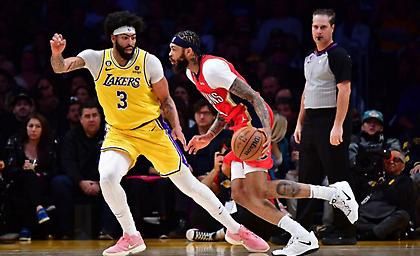 Λέικερς-Πέλικανς