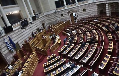 Κατατέθηκε στην Βουλή το νέο ασφαλιστικό νομοσχέδιο - Οι βασικές διατάξεις του