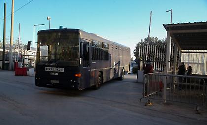 Τραυματισμός αστυνομικού στου Ρέντη: Ελεύθεροι πάνω από 80 προσαχθέντες – Αναζητείται o δράστης