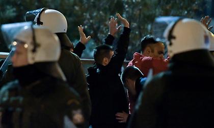 Επεισόδια στου Ρέντη: Κατηγορητήριο «καταπέλτης» για τον 18χρονο - Δίωξη με 7 κακουργήματα και πλημμελήματα εναντίον του