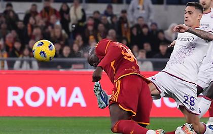 Άντεξε με εννιά η ψυχωμένη Ρόμα και... έκοψε τη χαρά της Φιορεντίνα!