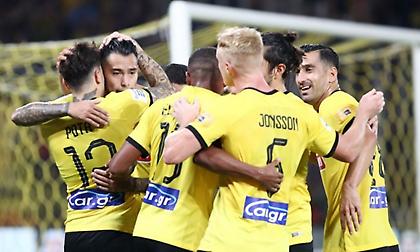 Δύσκολα με Άγιαξ Αραούχο και Γιόνσον