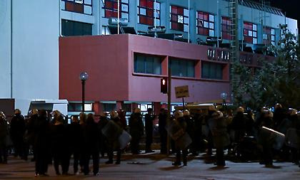 Ερασιτέχνης Ολυμπιακός: «Βασανιστήρια κατά των οπαδών μας, όσοι υπέστησαν βία από αστυνομικούς να έρθουν μαζί μας»