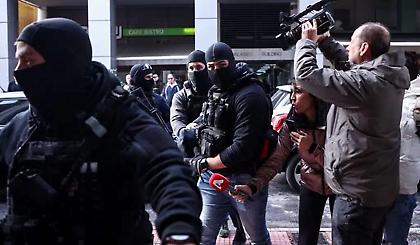 Στον ανακριτή κάτω από δρακόντεια μέτρα ο 18χρονος που ομολόγησε την επίθεση στον αστυνομικό