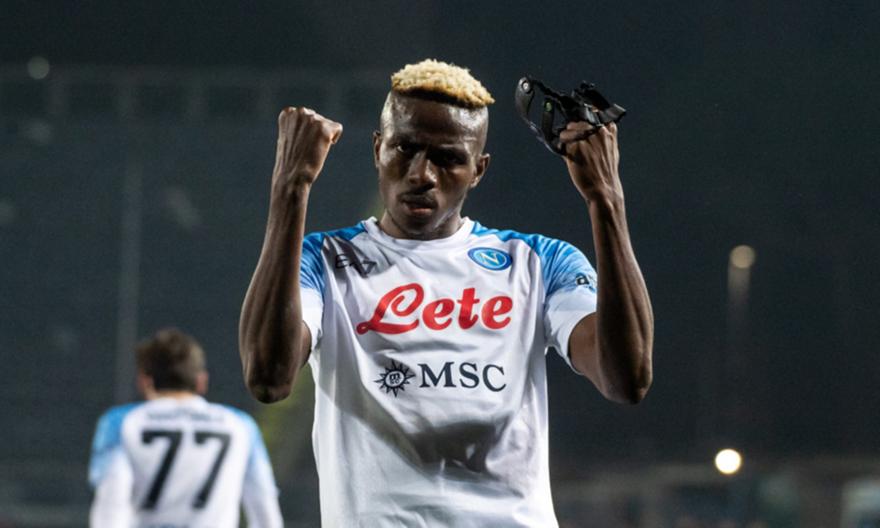 Αναδείχθηκε καλύτερος Αφρικανός ποδοσφαιριστής για το 2023 ο Οσιμέν Αναδείχθηκε καλύτερος Αφρικανός ποδοσφαιριστής για το 2023 ο Οσιμέν