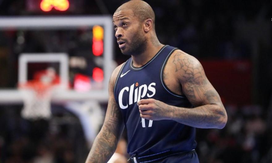 Τάκερ: «Θέλω να πάω σε μια καλή ομάδα που θα μπορώ να βοηθήσω»