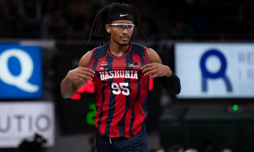 Μπασκόνια-Παλένθια 94-82