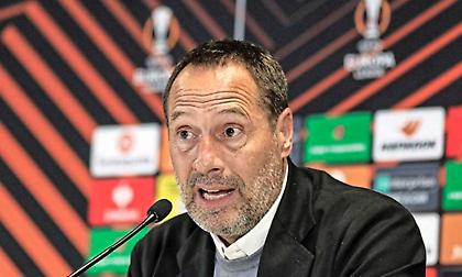 Φαν' τ Σχιπ: «Δεν θα παίξει με την ΑΕΚ ο Μπέργκβαϊν - Κανονικά ο Μπρόμπεϊ»