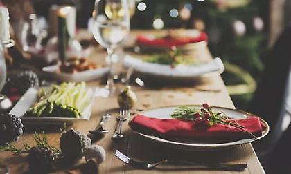 Πρεμιέρα κάνει σήμερα το «Καλάθι των Χριστουγέννων»: Τι περιλαμβάνει